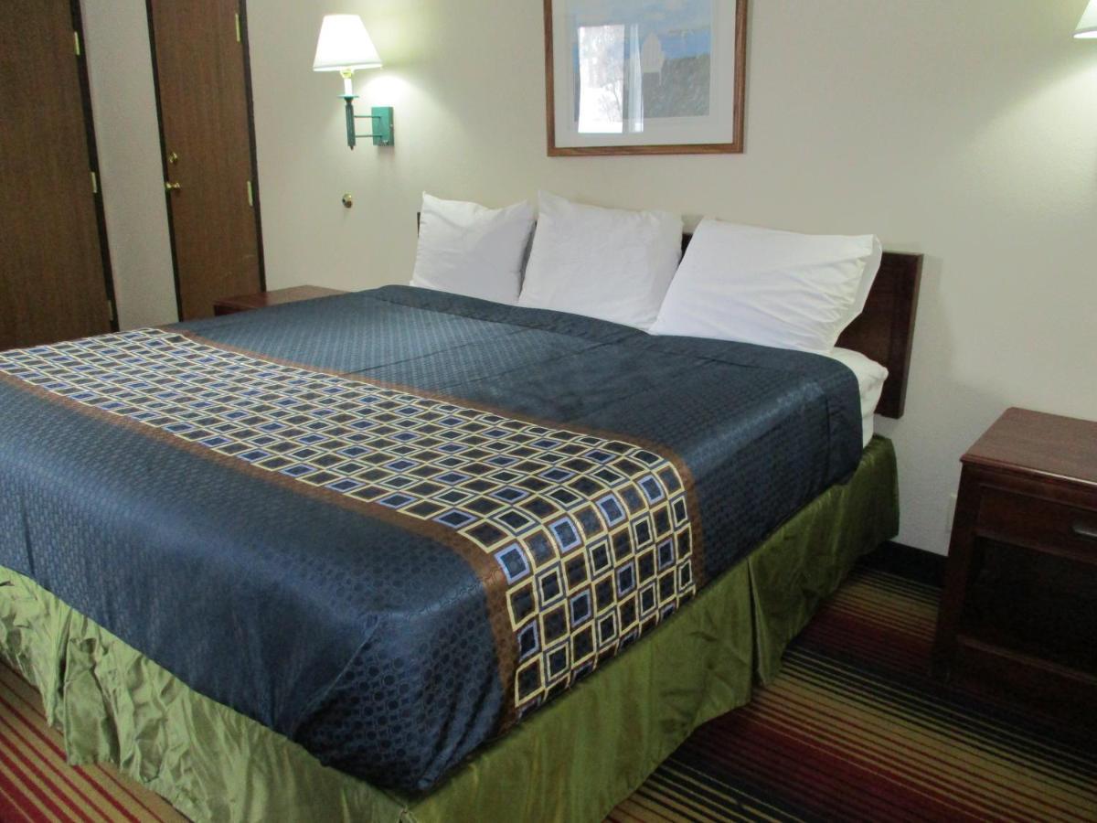 Travelodge By Wyndham Spirit Lake/Okoboji Dış mekan fotoğraf