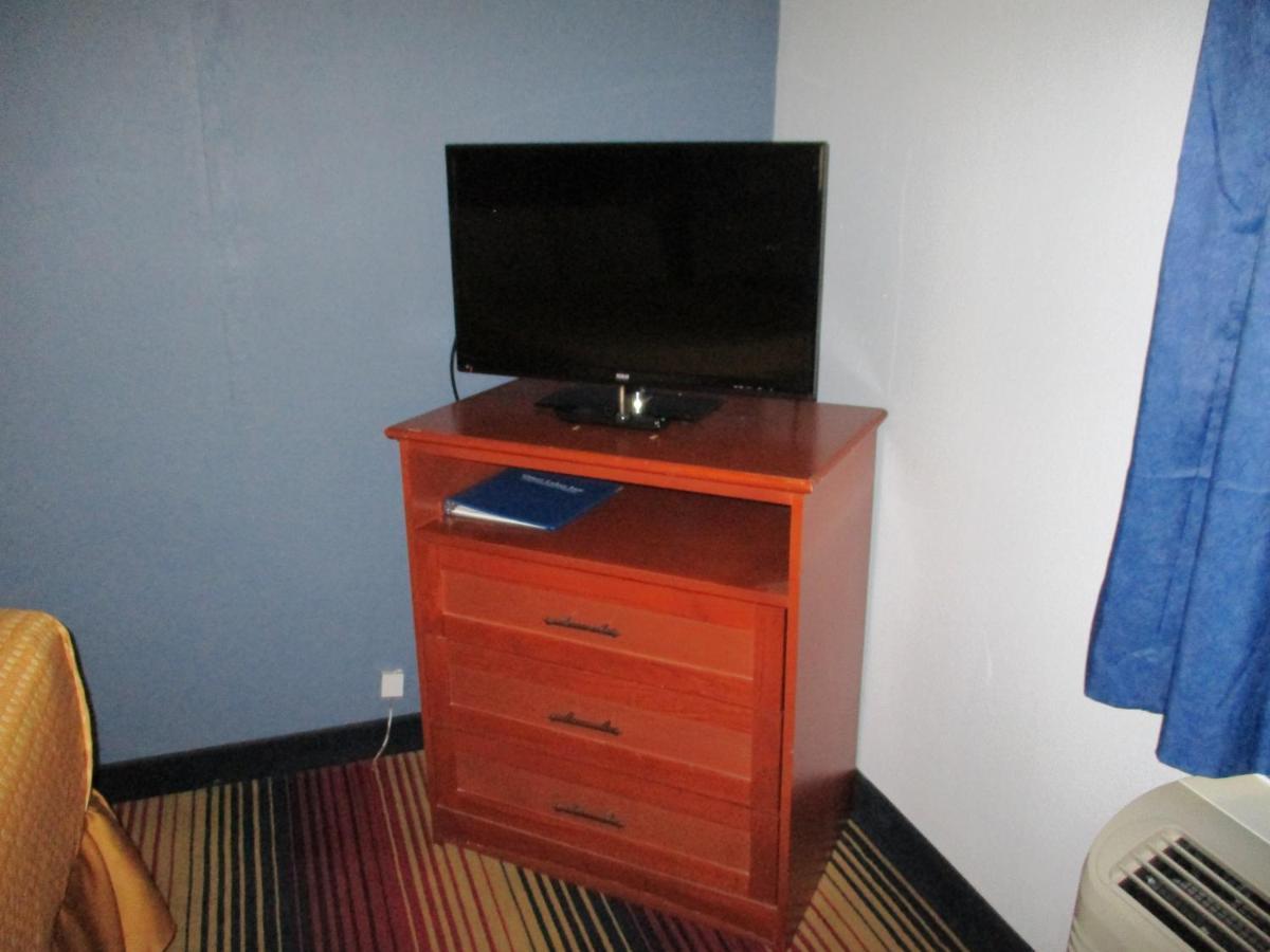 Travelodge By Wyndham Spirit Lake/Okoboji Dış mekan fotoğraf