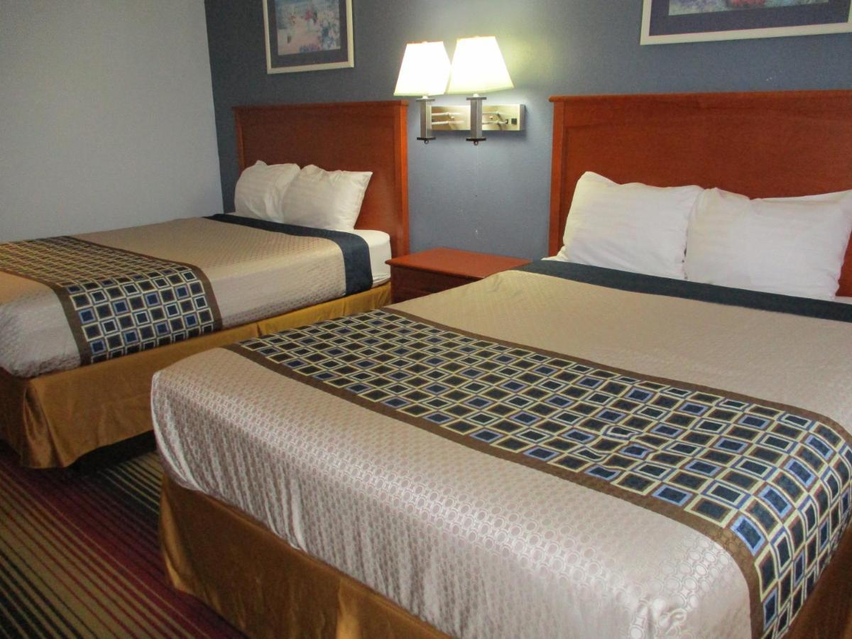 Travelodge By Wyndham Spirit Lake/Okoboji Dış mekan fotoğraf
