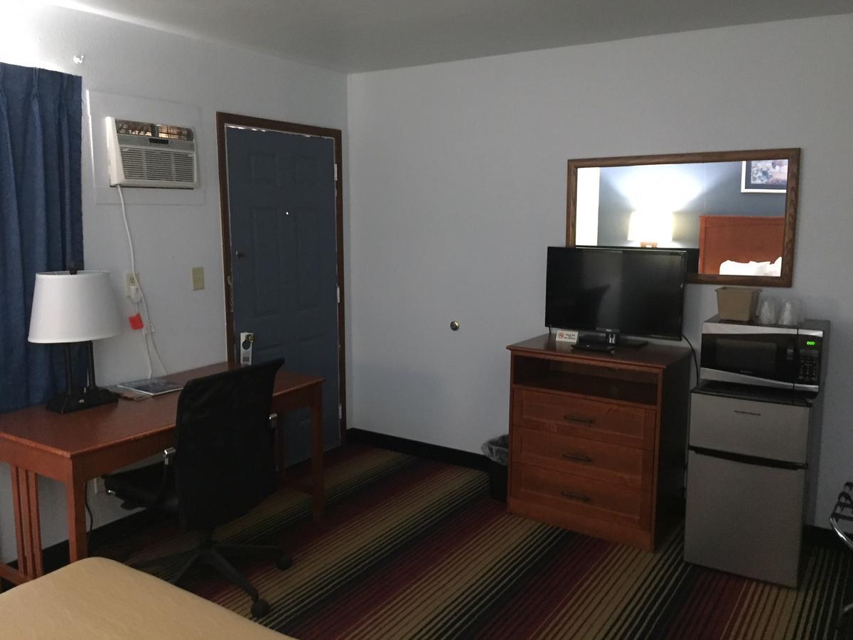 Travelodge By Wyndham Spirit Lake/Okoboji Dış mekan fotoğraf