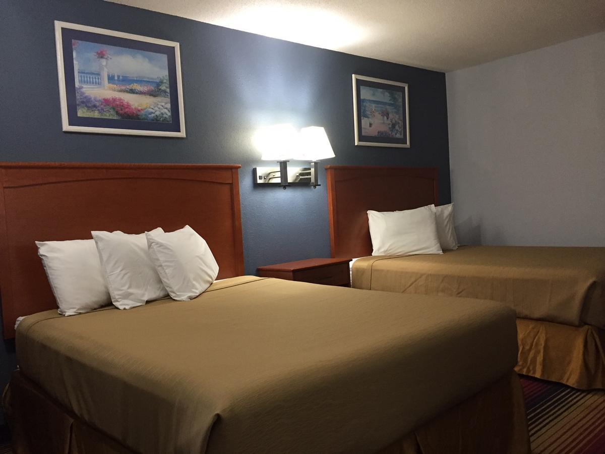 Travelodge By Wyndham Spirit Lake/Okoboji Dış mekan fotoğraf
